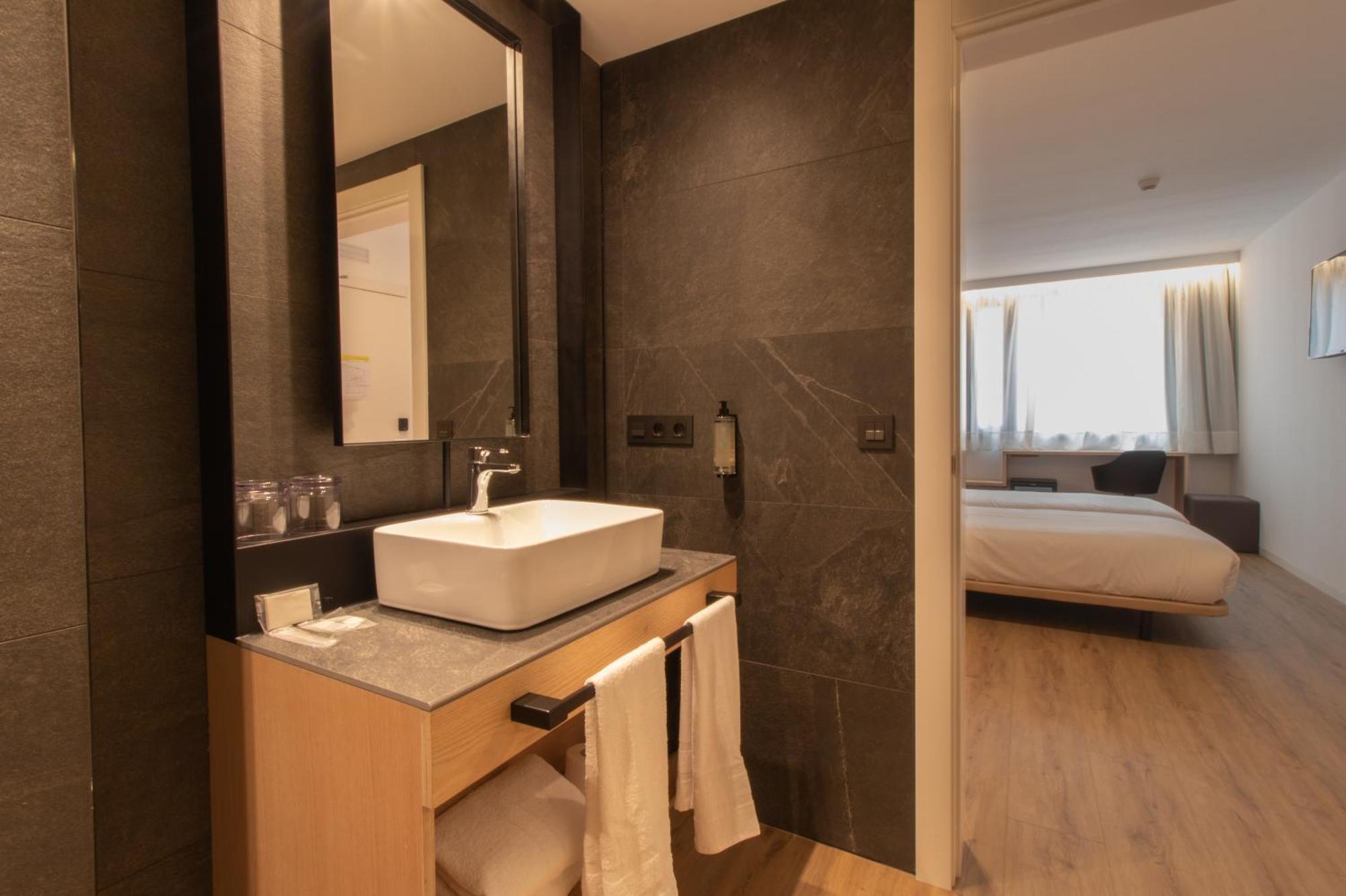 Hotel Cortabitarte Soria Ngoại thất bức ảnh