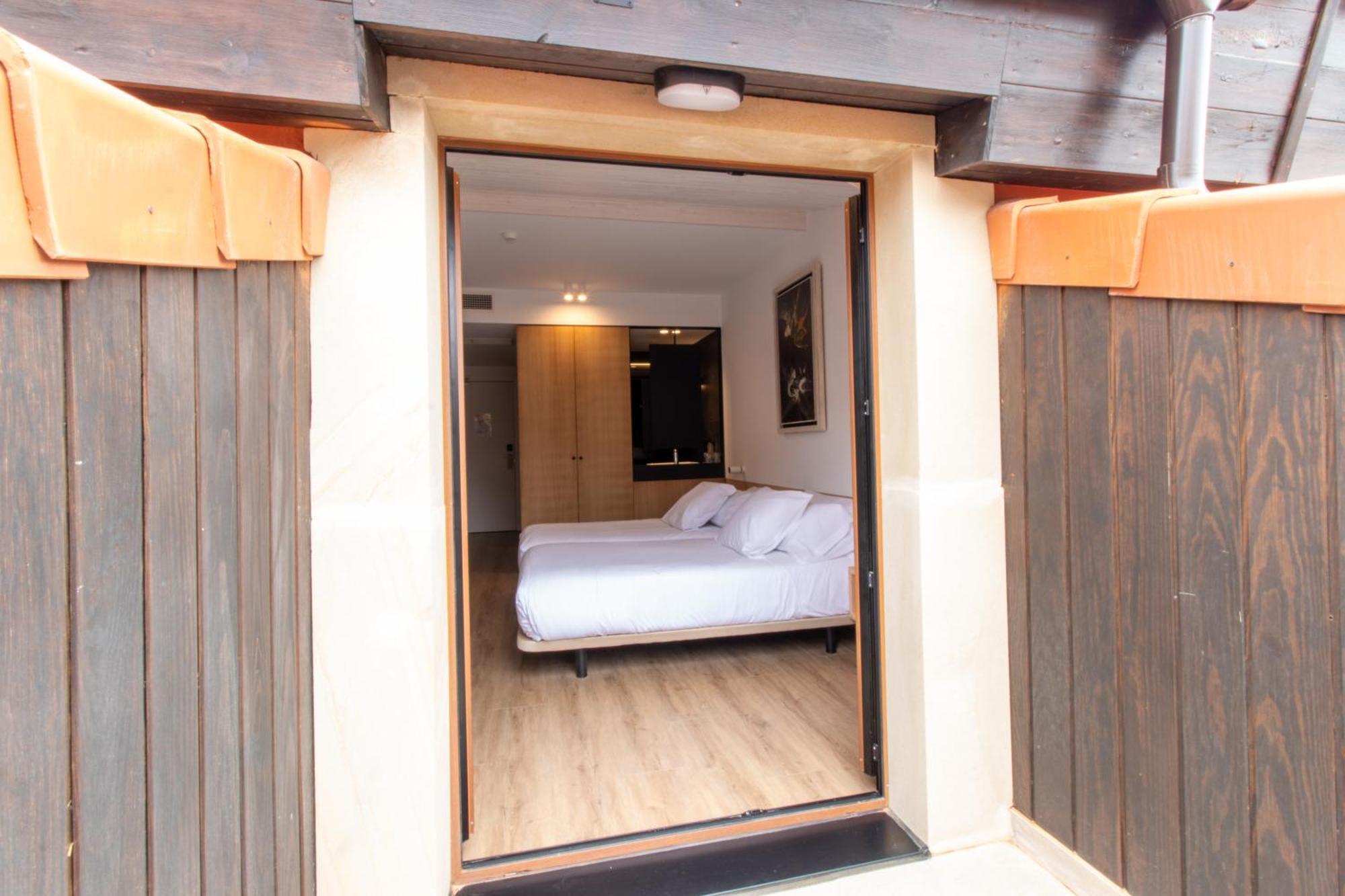 Hotel Cortabitarte Soria Ngoại thất bức ảnh
